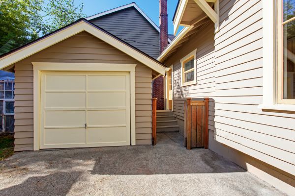 Garage Siding Replacement in Ellensburg